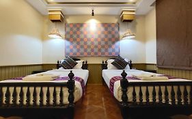 Mr. Charles Hotel
